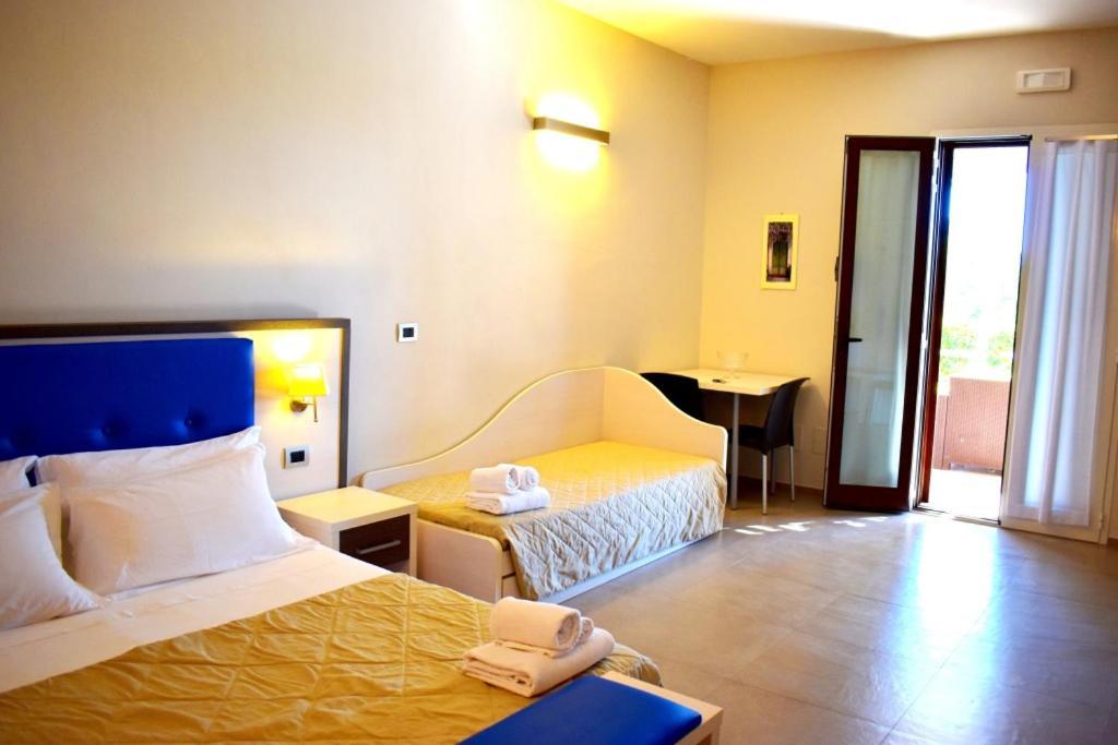 Tenuta Espada Luxury Residence Галиполи Екстериор снимка